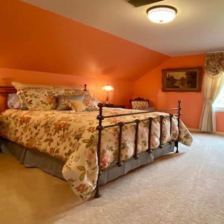 Breese Inn Экстерьер фото
