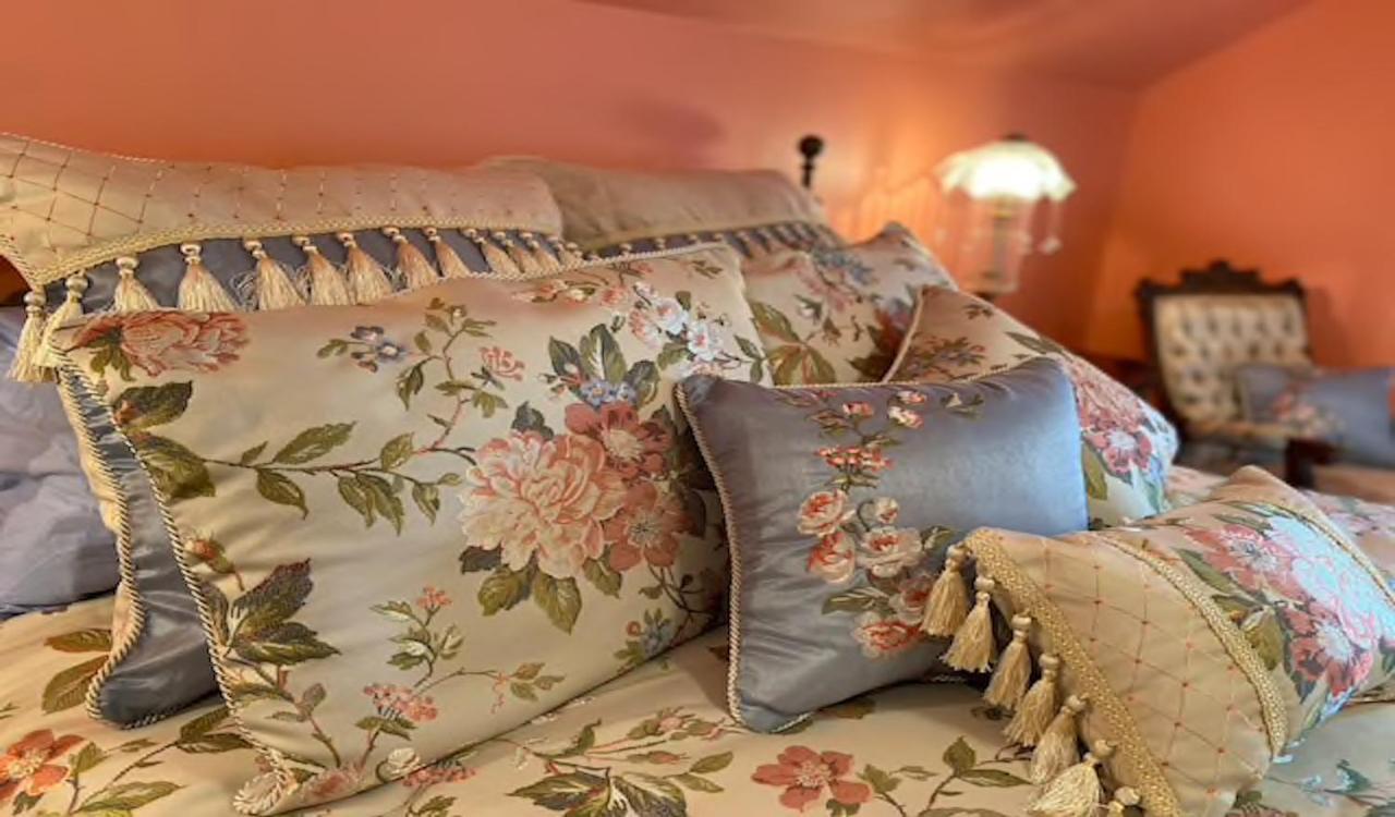 Breese Inn Экстерьер фото